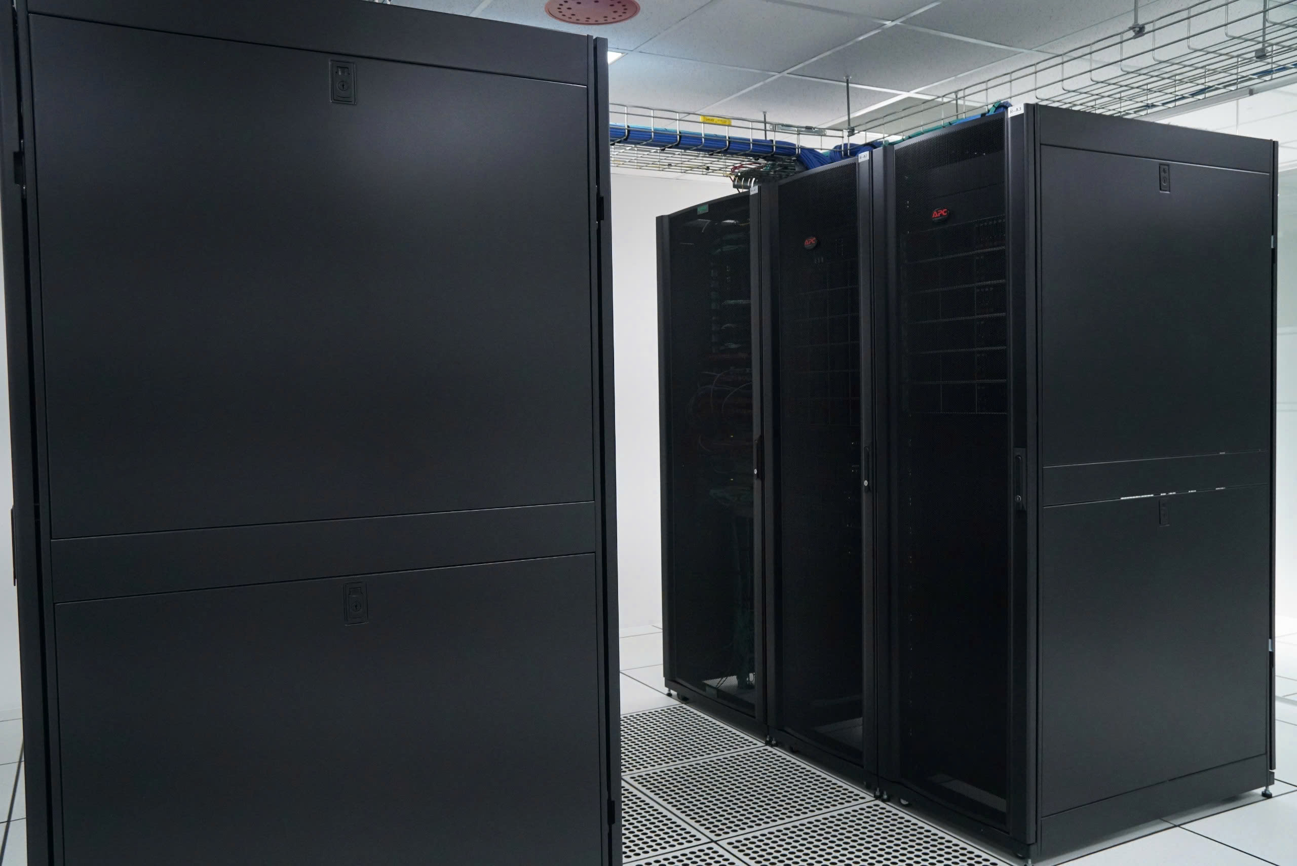 Thiết bị nghiên cứu